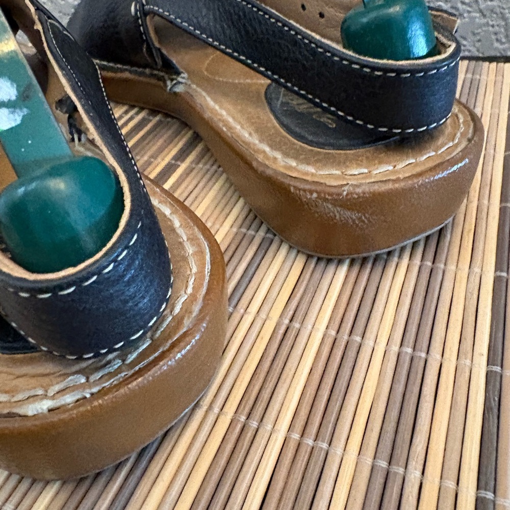 Zoe Black Leather Sandals Comfort Women's SZ 8.5 - Picture 6 of 8